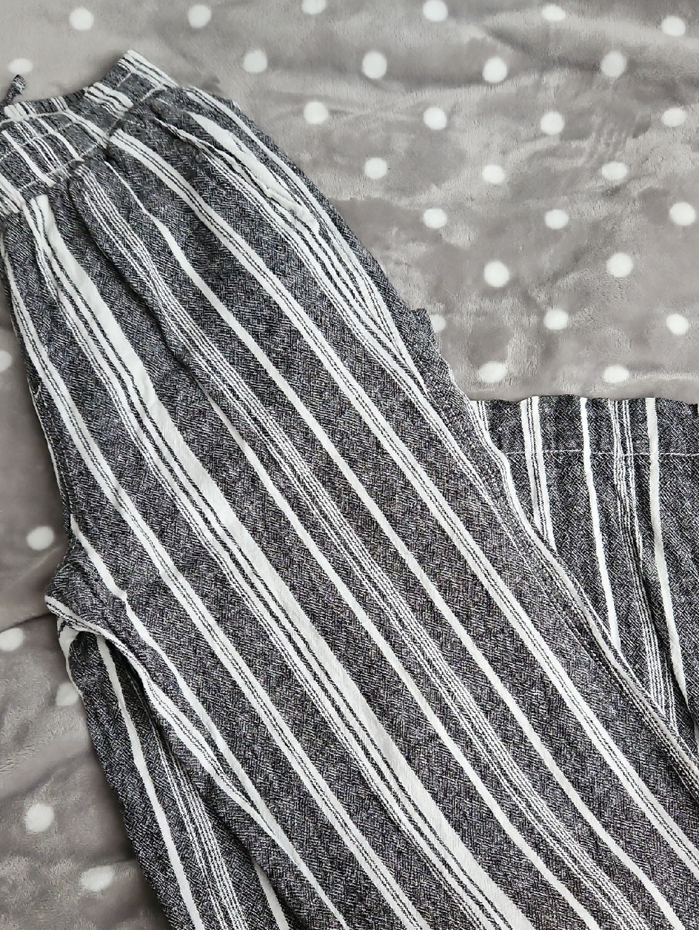 Briggs New York Black and White Striped Wide-Leg Pants
